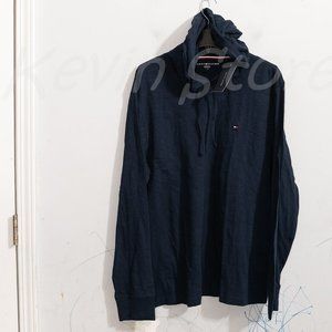 Navy NWT Men long slevee pullover hoodie. Tommy Hilfiger